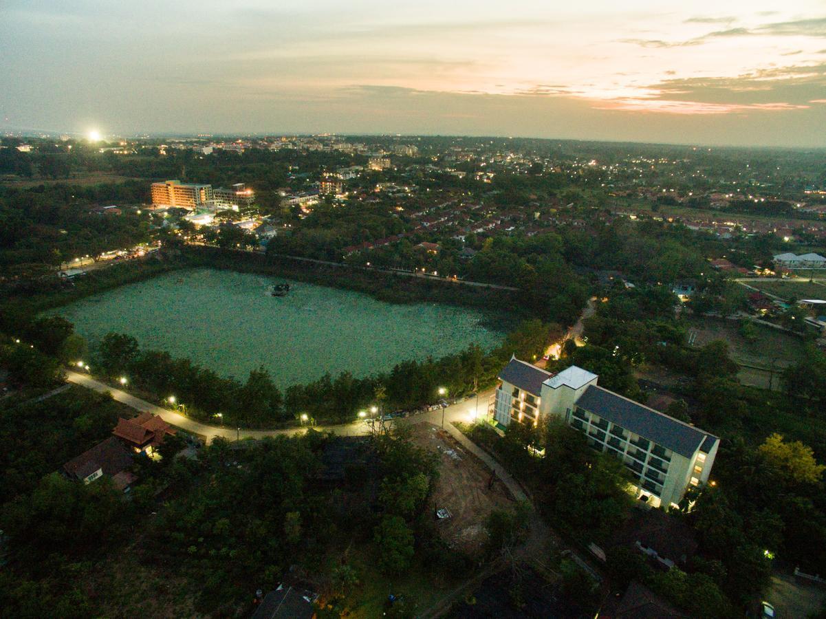 Anchan Laguna Hotel โรงแรมอัญชันลากูน่า Khon Kaen Exterior foto